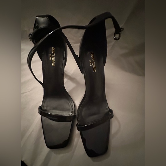 Ysl heels - Picture 5 of 8